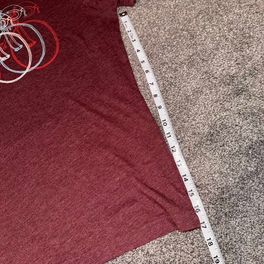 Banana Republic Men's Red Heather Bicycle Illusion‎ T-shirt - Large